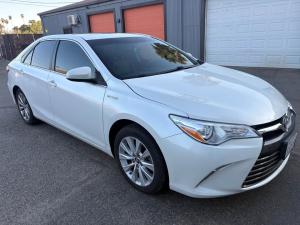 Toyota, Camry Hybrid XLE, 2016, clean title used car for Immediate sale in Patterson, California