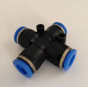 4-way pneumatic T-connector